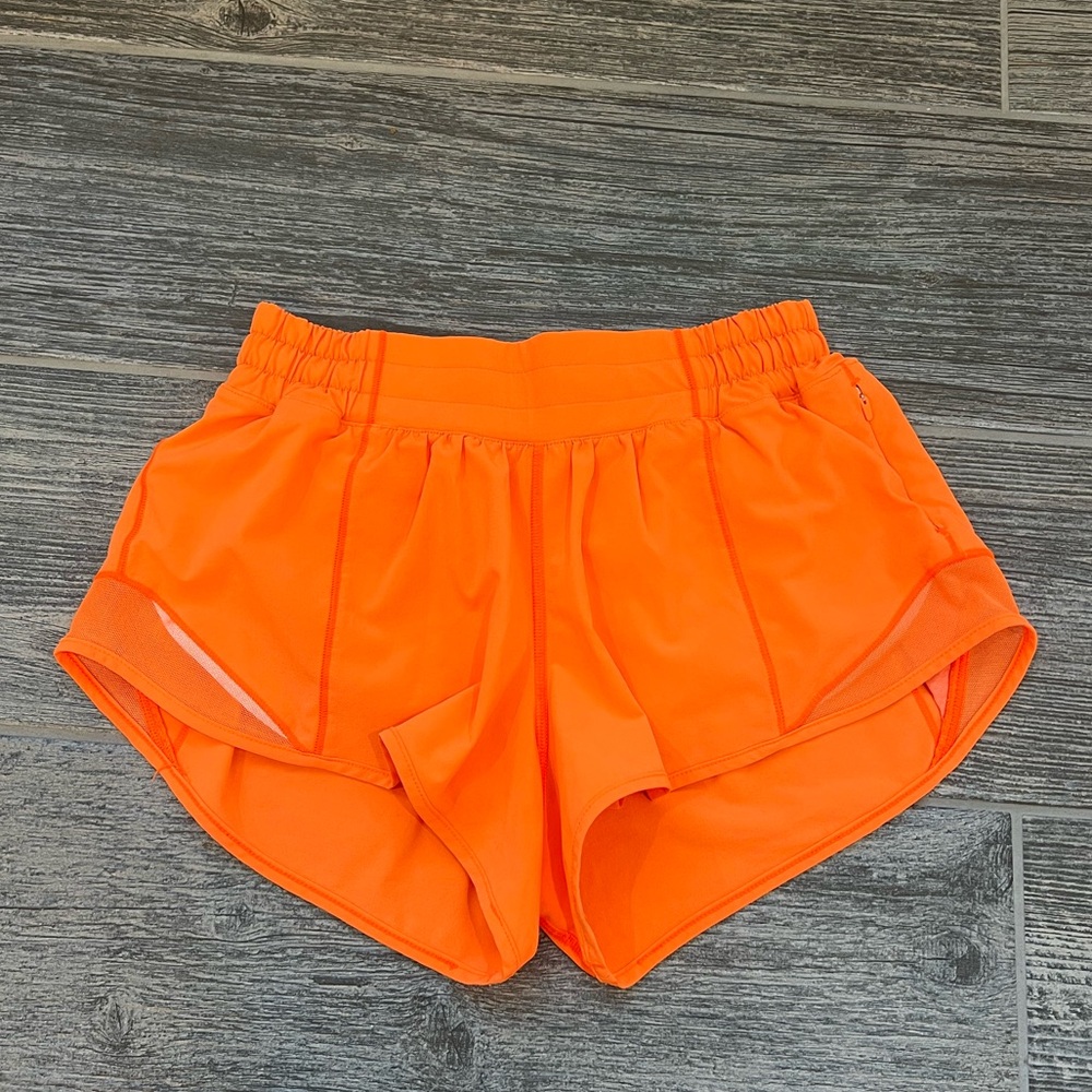 Lululemon Hotty Hot Low-Rise Lined Short 2.5” Highlighter Orange